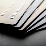 Оформление карты иностранного банка для россиян: требования, документы и порядок